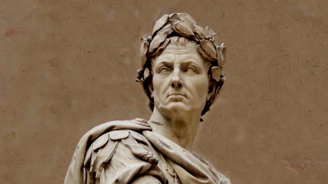 divus-julius