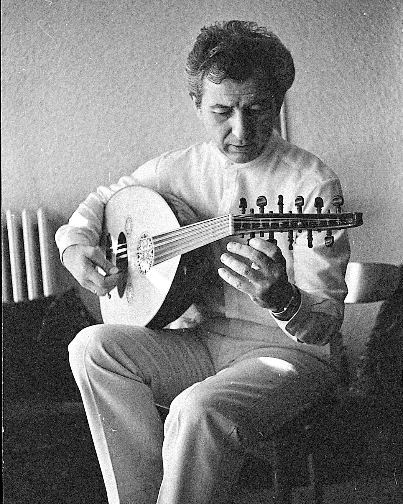 turk-musikisinin-nar-cicegi-cinucen-tanrikorur